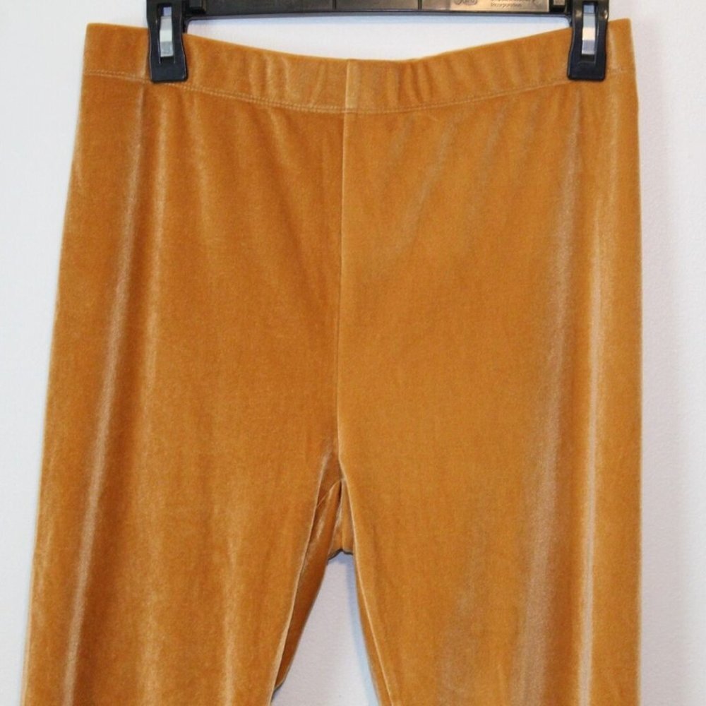 ✨2/$20 Fabletics Emma Velour Legging Pants Light Honey Women's Size Large H13627 - Picture 3 of 11